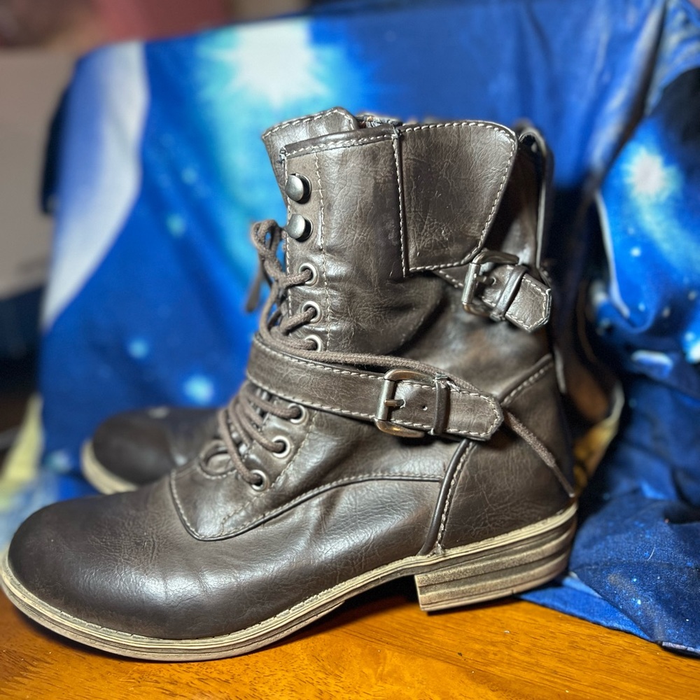 American Rag Brown Combat Boots